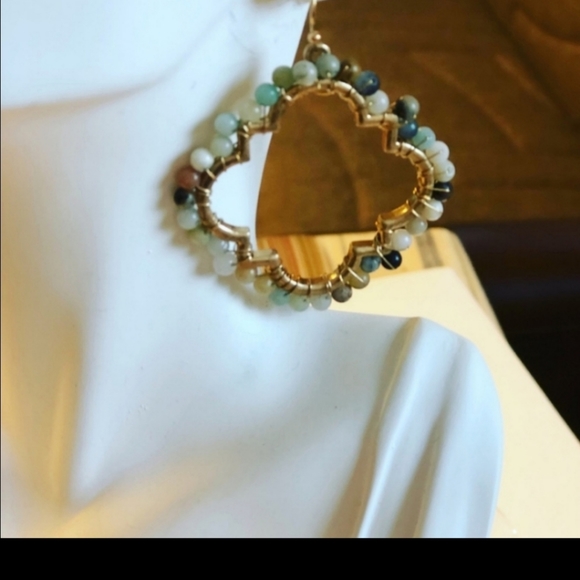 🦃NWT Anthro 18k Jasmin Lotus Dangles in Amazonite